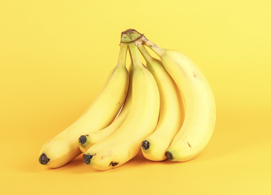 Tros bananen: een gezonde snack die helpt bij het leren voor je examen